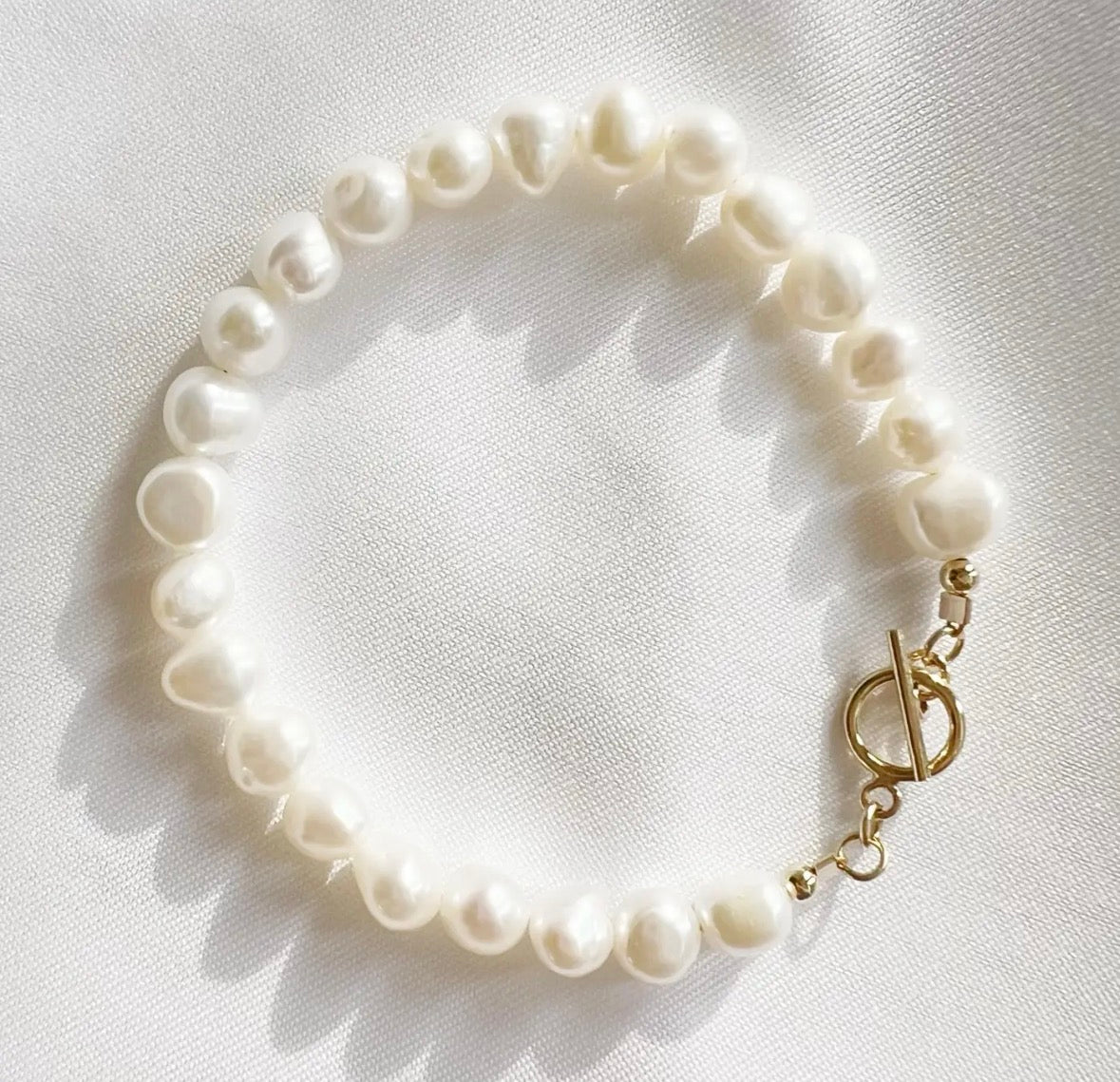 Genuine Pearl | Toggle Bracelet
