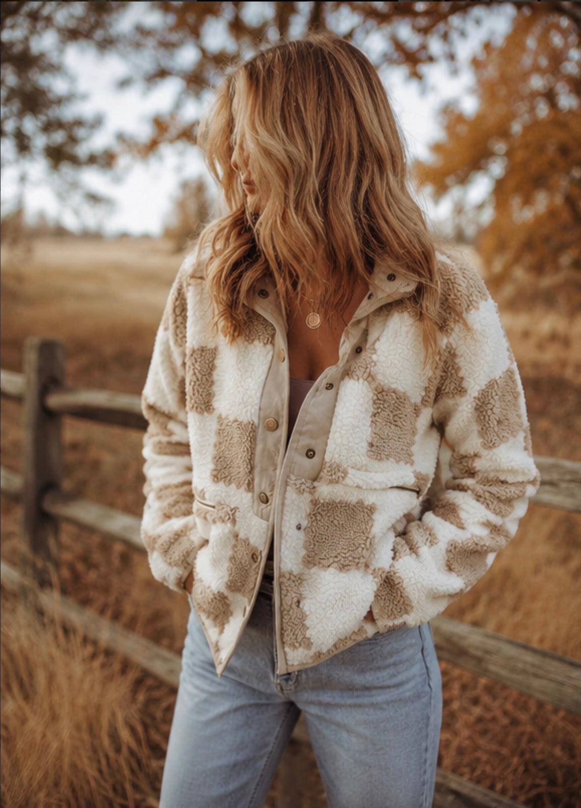 Falling leaves | Checkered Jacket