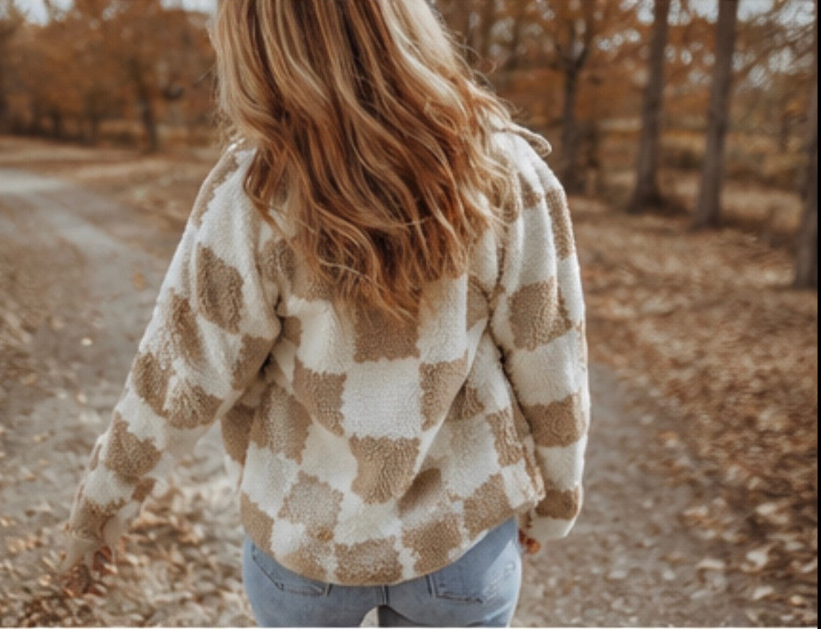 Falling leaves | Checkered Jacket